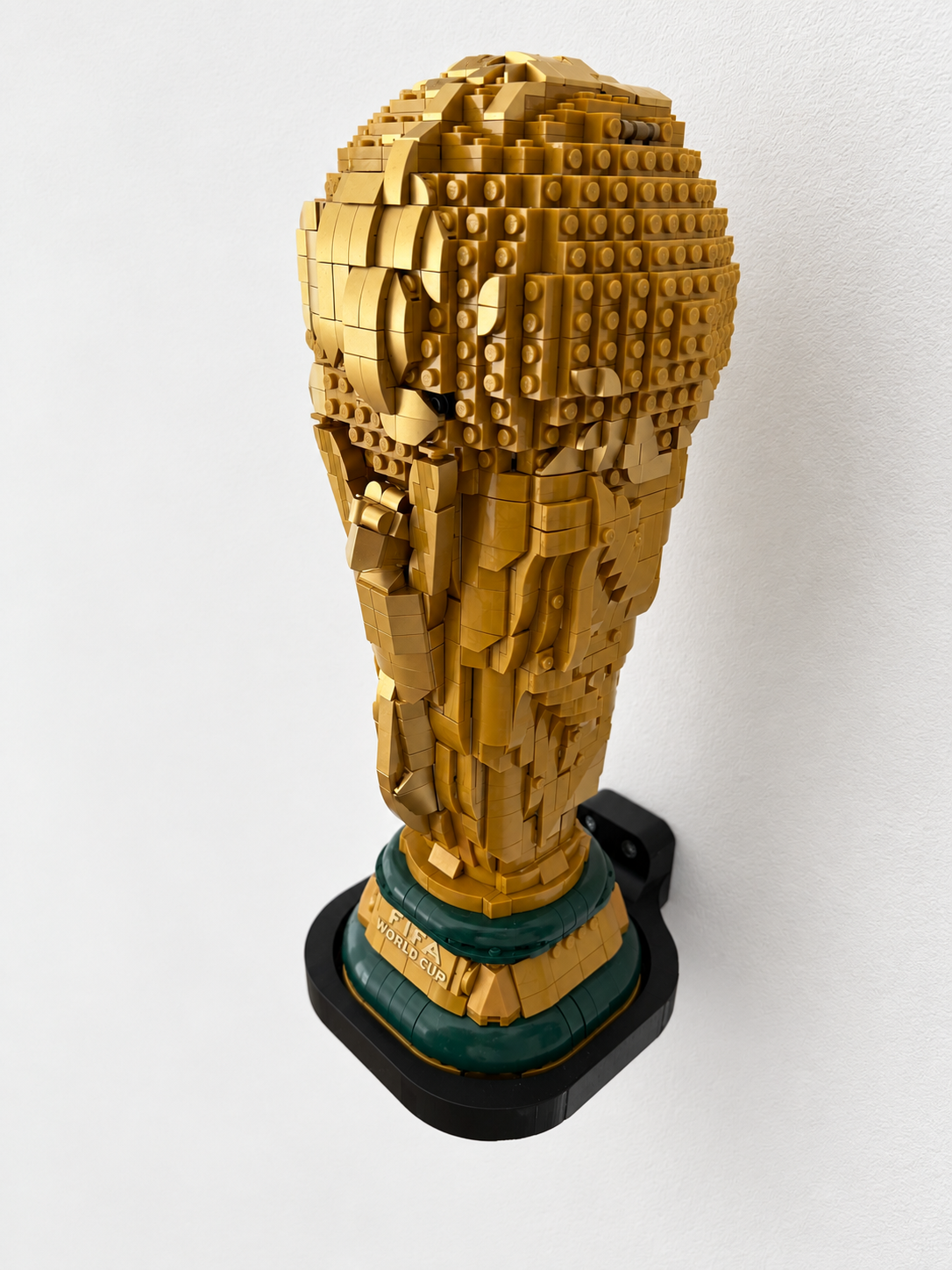 Wall Mount for LEGO® 43020 FIFA World Cup Trophy | Stevige Muurbeugel | ABS Display Holder | Inclusief Fischer DuoPower
